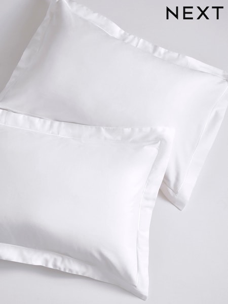 Set of 2 White 300 Thread Count Collection Luxe 100% Cotton Pillowcases (154403) | CA$40 - CA$50