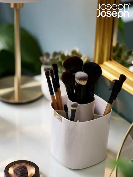 Joseph Joseph Viva Makeup Brush Pot Shell (167584) | €20