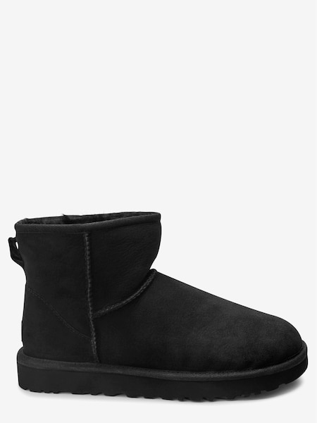UGG Black Mini Classic Boots (170268) | €82