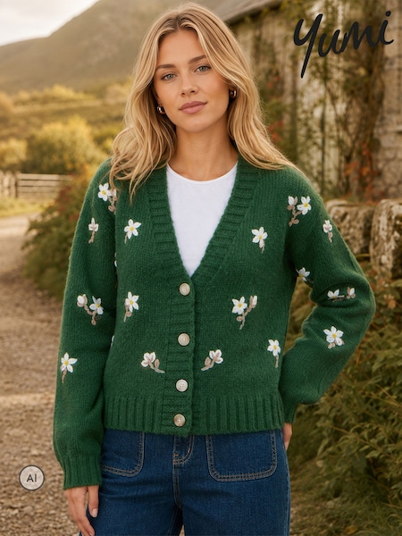 Verde - Yumi Hand Embroidered Chunky Knitted Cardigan
