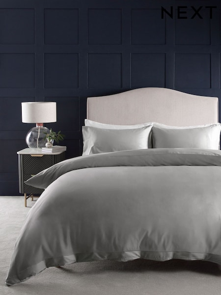 Silver Grey Collection Luxe 300 Thread Count 100% Cotton Sateen Satin Stitch Luxury Duvet Cover And Pillowcase Set (171791) | €46 - €90