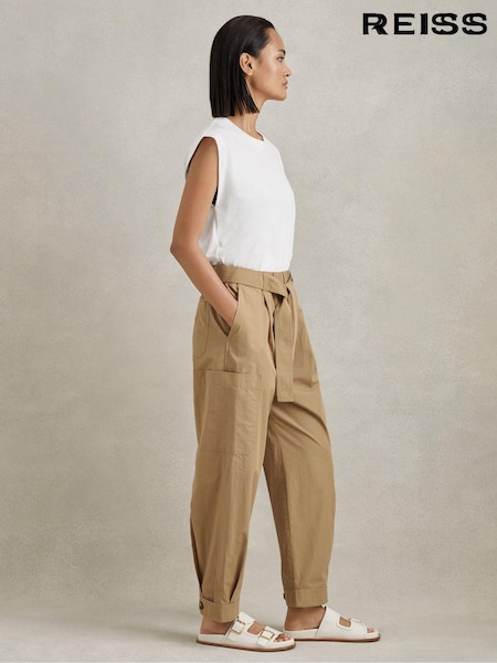 Reiss Sand Delia Cotton Tapered Parachute Trousers (172674) | ₪1,006