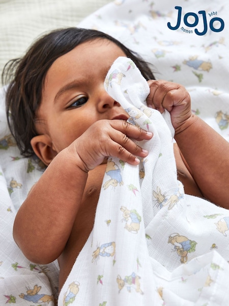 JoJo Maman Bébé Extra Large Peter Rabbit Print Muslin (176224) | €24