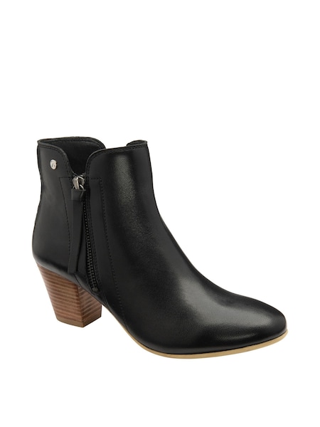 Ravel Black Leather Heeled Ankle Boots (183276) | €69