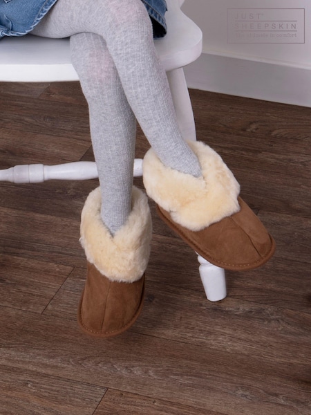 Just Sheepskin™ Childrens Classic Slippers (187386) | 70 €