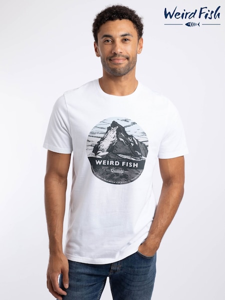 Balts - Regular Weird Fish Mountain Top Front Print Graphic T-shirt