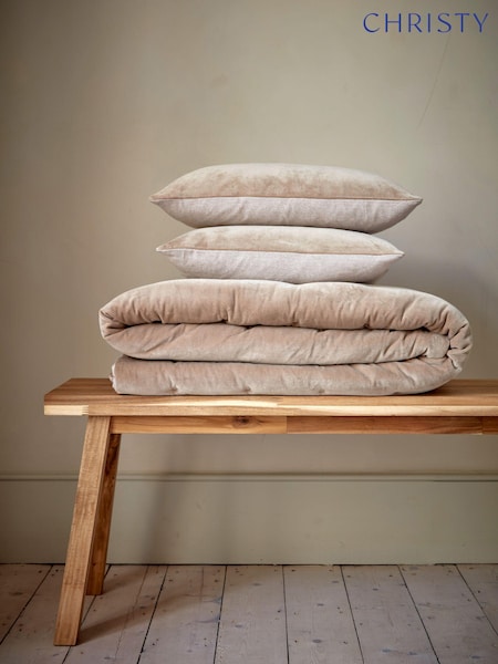 Christy Hazelnut Brown Jaipur Smooth Velvet Quilted Cotton Bedspread (196697) | €252