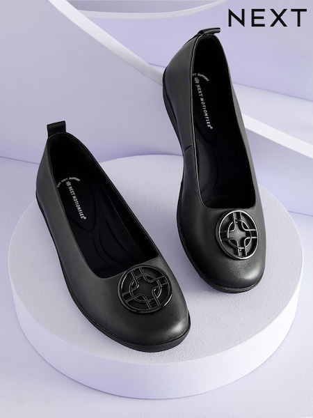 Black Forever Comfort With Motionflex Hardware Ballerina Shoes (198646) | €29