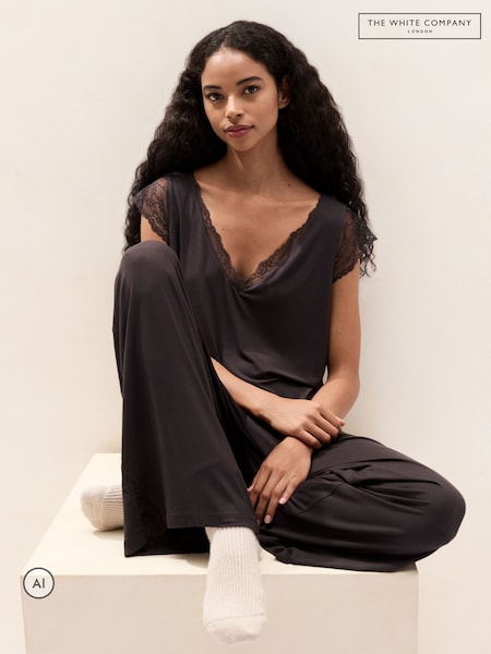 رمادي - The White Company Cooling Jersey Lace Sleeve Pyjamas Set