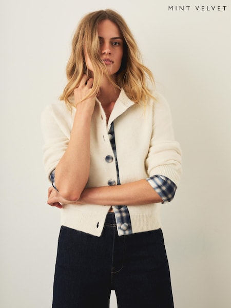 Cream - Mint Velvet – Strickjacke mit Besatz im Karomuster
