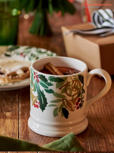 Emma Bridgewater Bring In The Green 1/2 Pint Mug