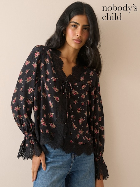 Schwarz - Nobodys Child Wilde Satin-Bluse mit floralem Spitzenbesatz