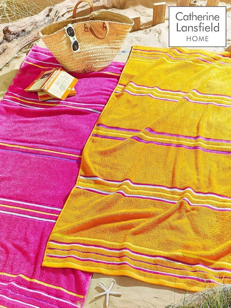 Catherine Lansfield Set of 2 Pink Rainbow Jaquard Beach Towels (221312) | €29