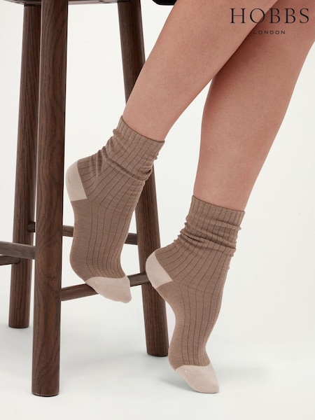 Natural - Hobbs Ribbed Single Socks