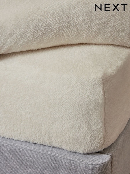 Soft Teddy Fleece Deep Fitted Sheet (229817) | ‏44 ر.ق. - ‏88 ر.ق.