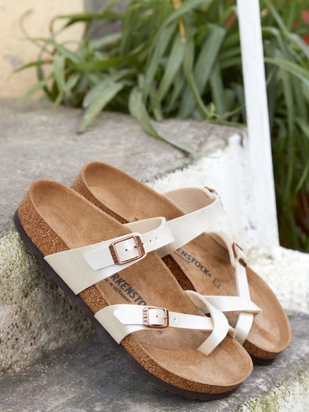 Perlweiß - Birkenstock Mayari Birko Flor Sandalen (235217) | 138 €