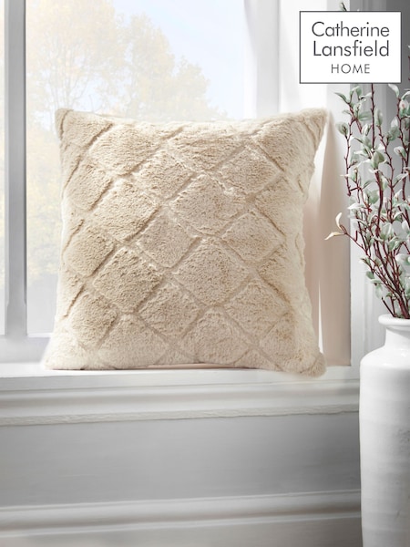 Catherine Lansfield Cosy Diamond Cushion (251835) | ‏93 د.إ.‏