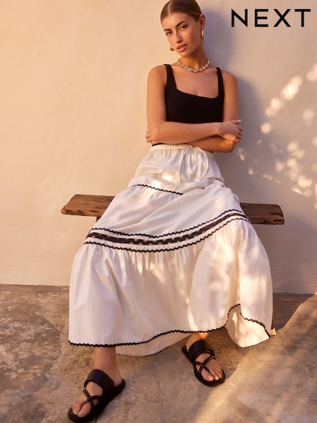White/Black Rik Rak Maxi Skirt (255242) | €8
