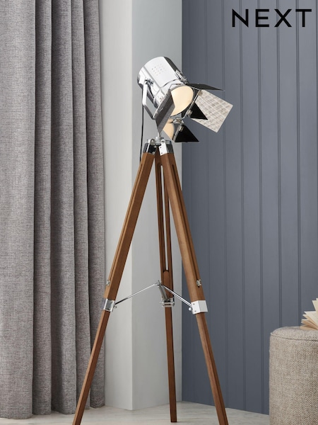 Natural Henley Wood Tripod Floor Lamp (255367) | €159