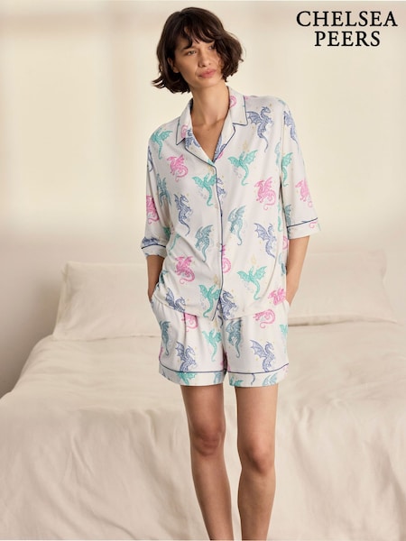 Natural - Conjunto de pijama corto con estampado de dragón arcoíris de Chelsea Peers