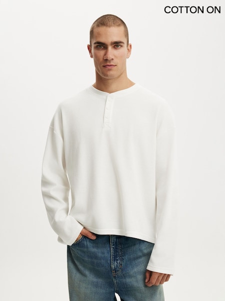 أبيض - Regular Cotton On Relaxed Fit Textured Henley Long Sleeve T-shirt