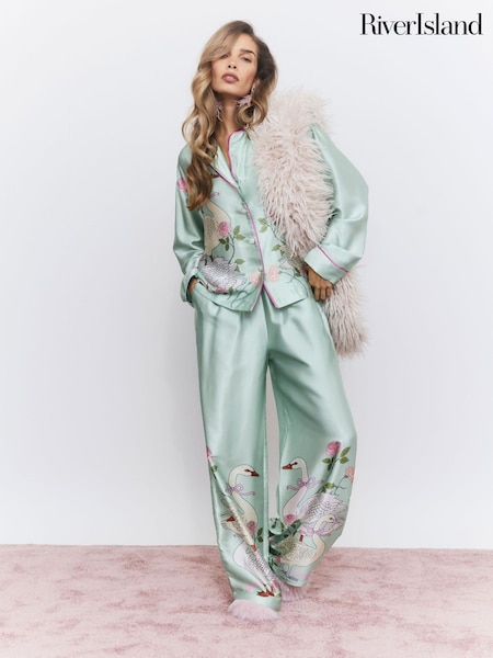 أخضر - River Island Light Long Sleeve Swan Satin Pyjamas Set
