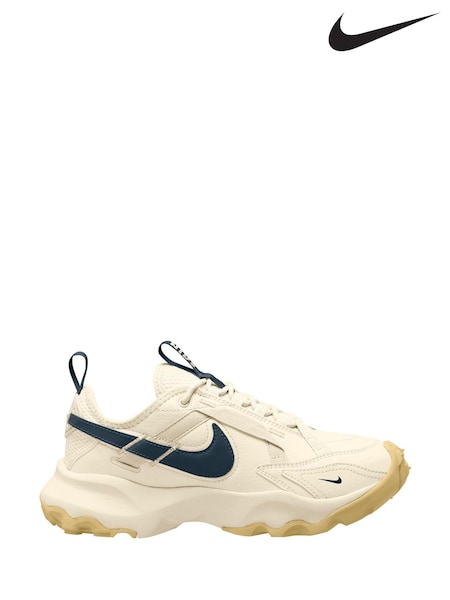 Kremne in mornarsko modre barve - Nike TC7900 Trainers (279146) | € 87