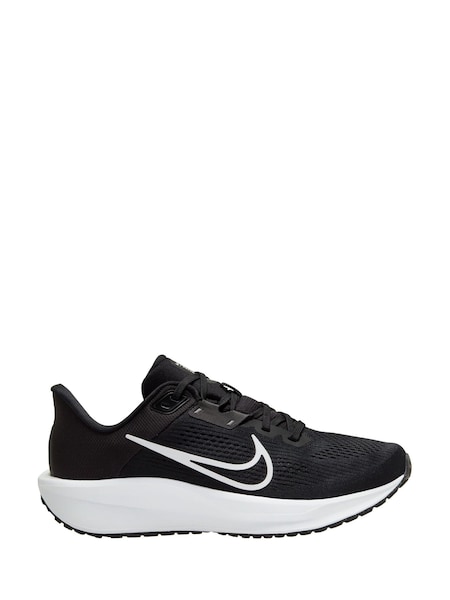 Nike Black/White Quest 6 Road Running Trainers (288115) | €99