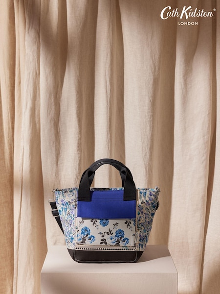 Cath Kidston Blue Strawberry Garden Print Small Bonded Tote Bag (292661) | €24