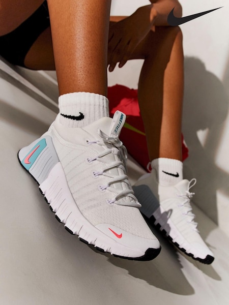 Nike White Free Metcon 6 Training Trainers (295275) | €67