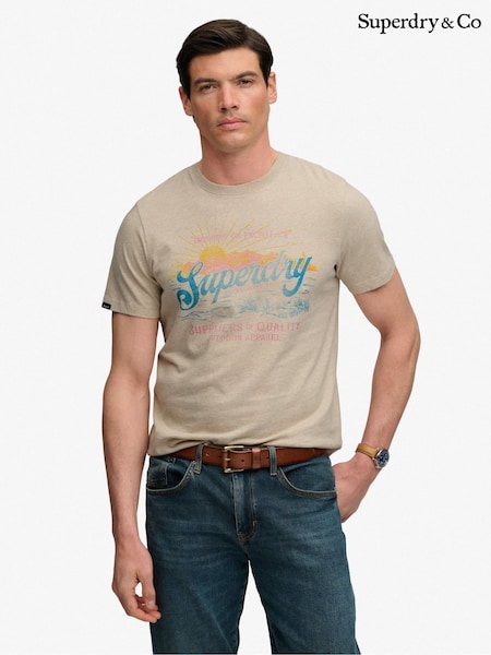 Crema - Regular Superdry Outdoors Mountain Relaxed T-shirt