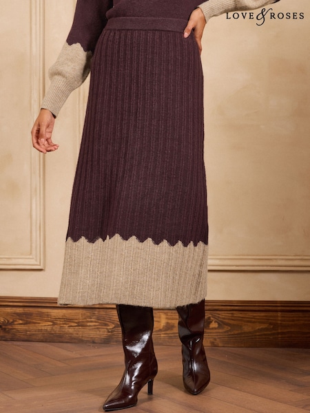 Burgundy Red and Beige - Love & Roses Cosy Knitted Skirt