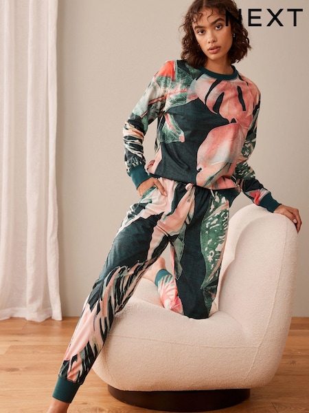 أخضر داكن زهور - Long Sleeve Pyjamas (300921) | ‏75 ر.ق.