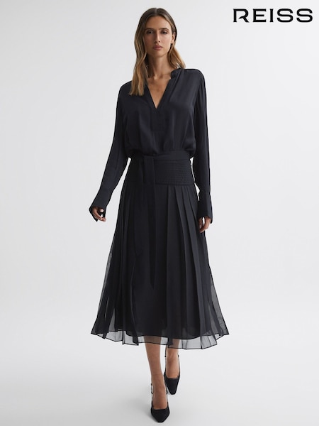 Reiss Navy Mya Pleated Long Sleeve Midi Dress (302892) | €102