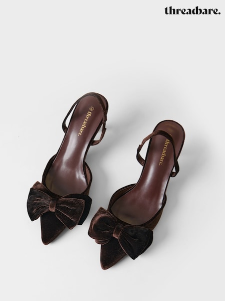 Marrón - Zapatos de tacón bajo con lazo de terciopelo Threadbare