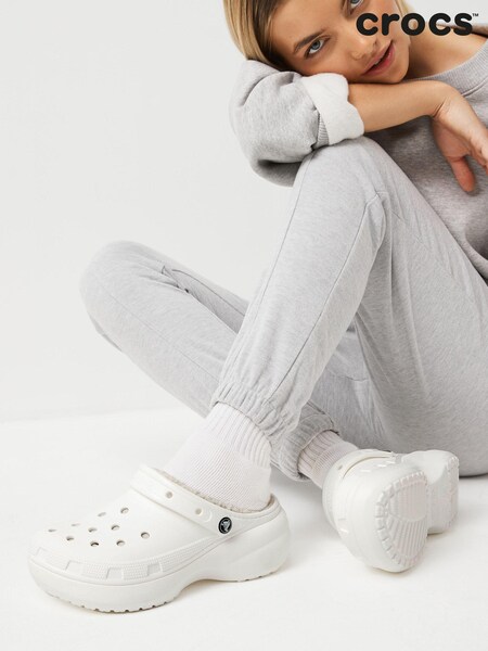 Crocs Classic Fluffy Lined Platform White Clogs (316991) | 232 LEI
