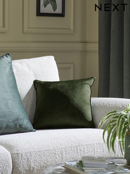 Dark Green 43 x 43cm Matte Velvet Cushion (317217) | €8