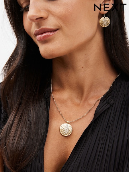 Gold Tone Sparkle Disc Necklace (325398) | €9