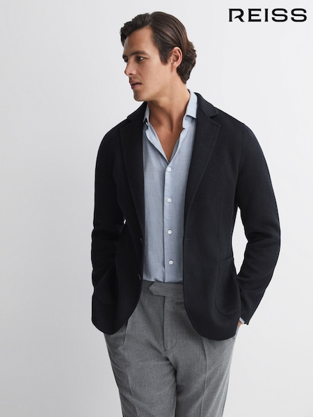 أزرق داكن - Reiss Flutter Slim Fit Wool Blend Single Breasted Blazer (330478) | ‏2,362 د.إ.‏