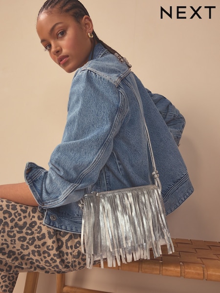 Silver Leather Fringe Cross-Body Bag (331093) | €42