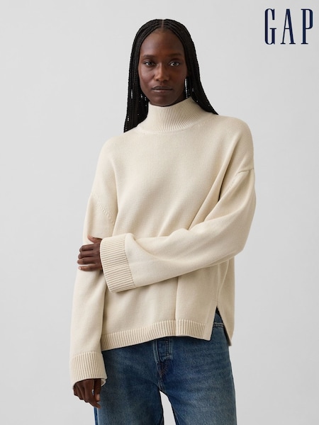 Krem - Gap Oversized Genser med Høyhals