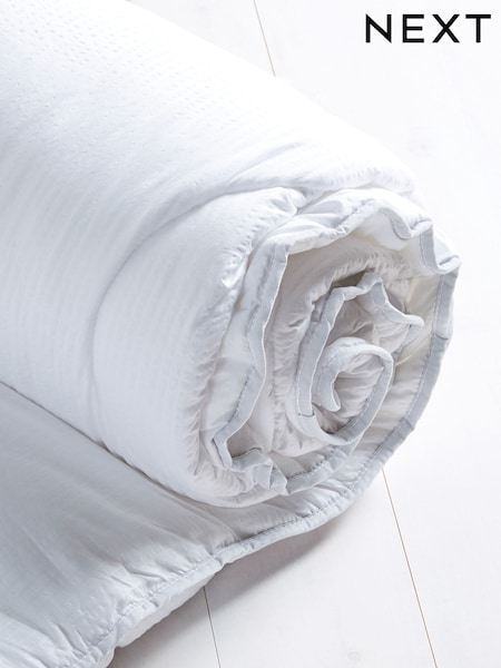 Sleep In Silk 7.5 Tog Duvet (342891) | EGP1,064 - EGP2,128