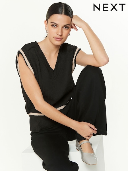 Schwarz - Ribbed V-Neck Knitted Tank Vest (343362) | 8 €