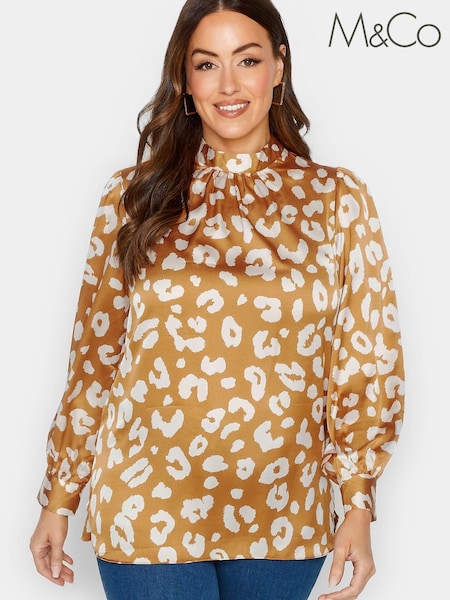 Braun, Tierfellmuster - M&Co High Neck Satin Blouse (348400) | 19 €