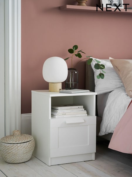White Flynn 1 Drawer Bedside Table (350946) | €100