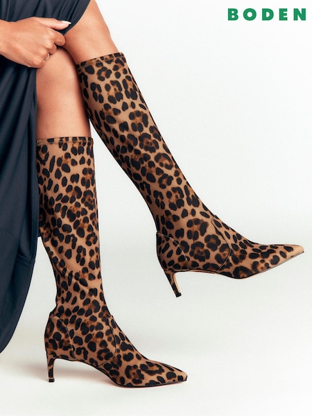 Animal - Boden Stretch Kitten Heel Boots