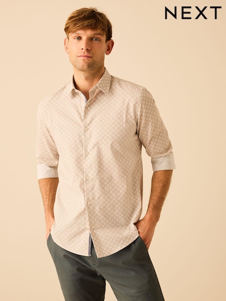 Neutral Brown Geometric Regular Fit Easy Care Printed Shirt (369313) | €6