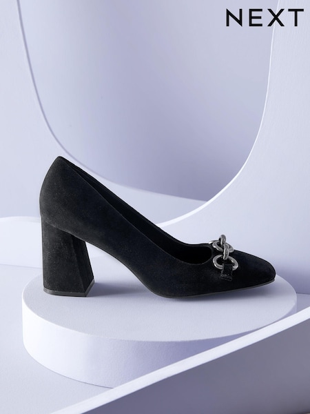 Black Forever Comfort® With Motionflex Hardware Trim Square Toe Court Shoes (369757) | €29