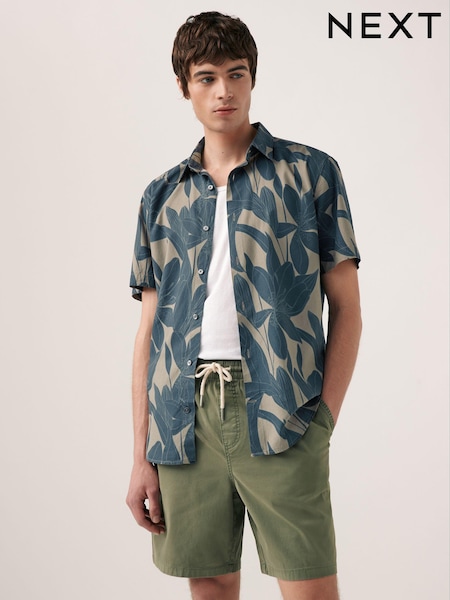 Neutral Brown/Navy Blue Floral Regular Fit 100% Cotton Printed Short Sleeve Shirt (384785) | €7