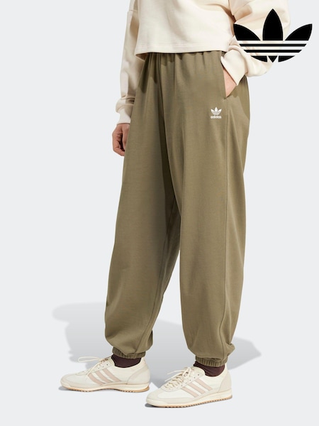 Grün - adidas Originals Essential Jogginghose aus 100 % Baumwolle in Boyfriend-Fit (387119) | 34 €